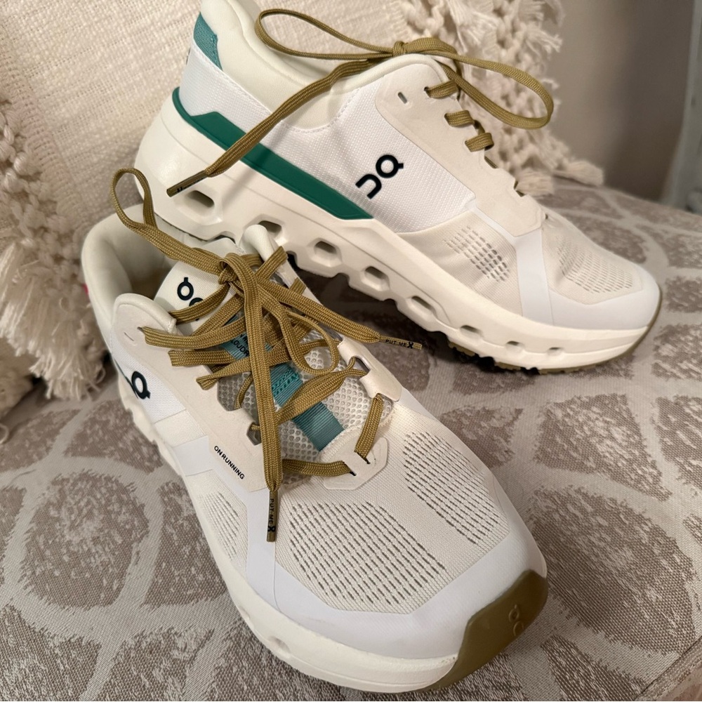 ON Cloudsurfer.  Men’s 8 1/2.  Brand new